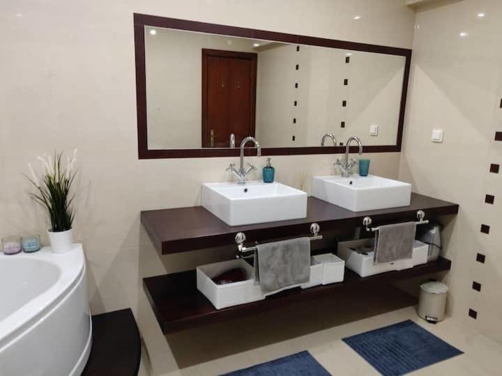 Appartamento Guestready - Charming Accents Near The Beach Sesimbra Esterno foto
