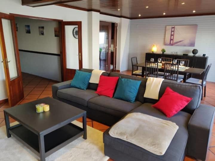 Appartamento Guestready - Charming Accents Near The Beach Sesimbra Esterno foto